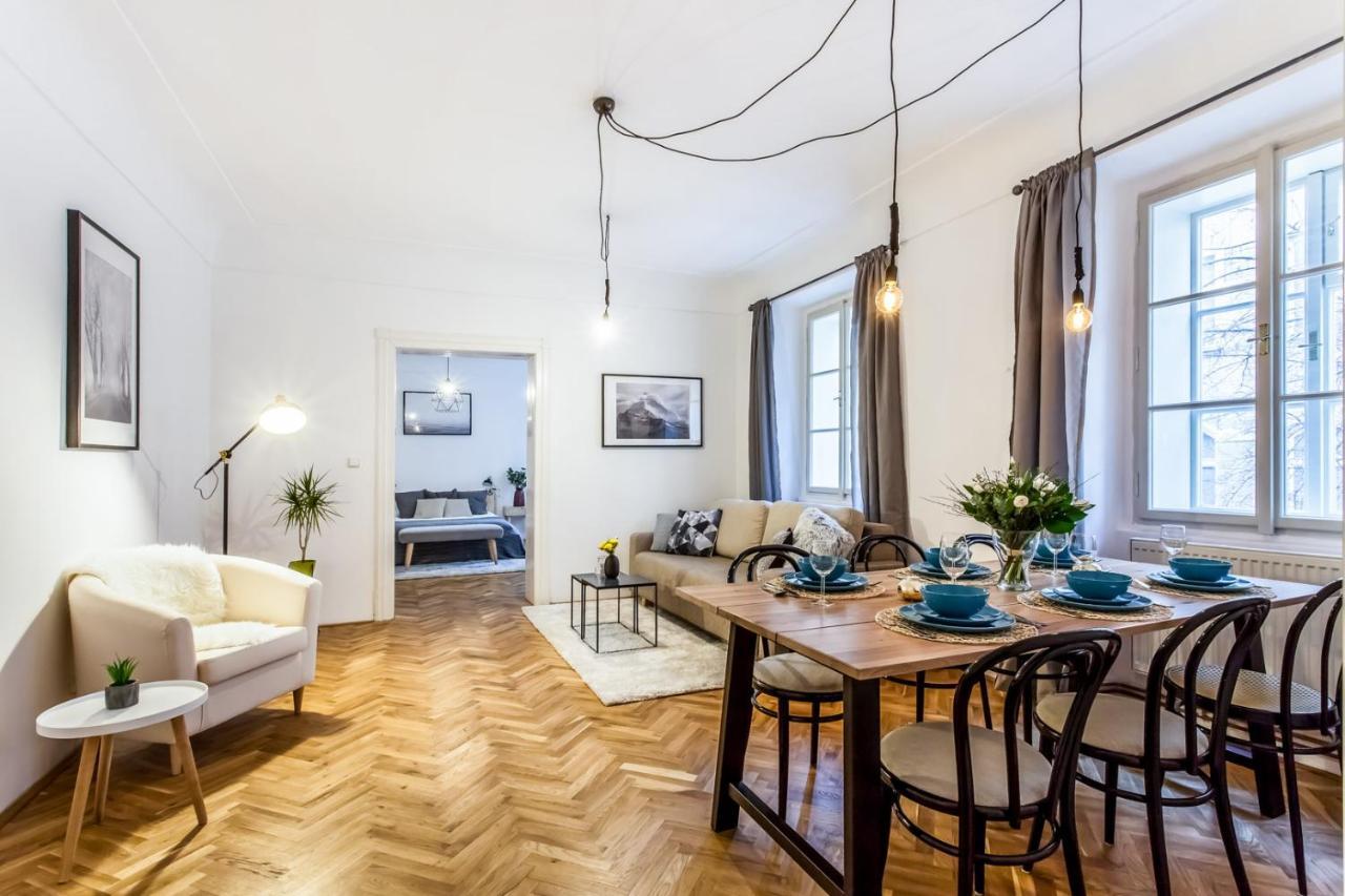 Old Town 2 Bdr Apartment, Free Coffee Apartamento